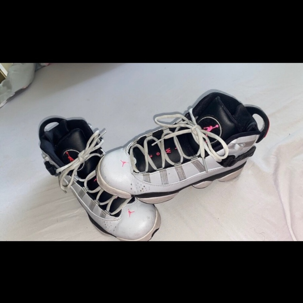 Shoes - Picture 2 of 3